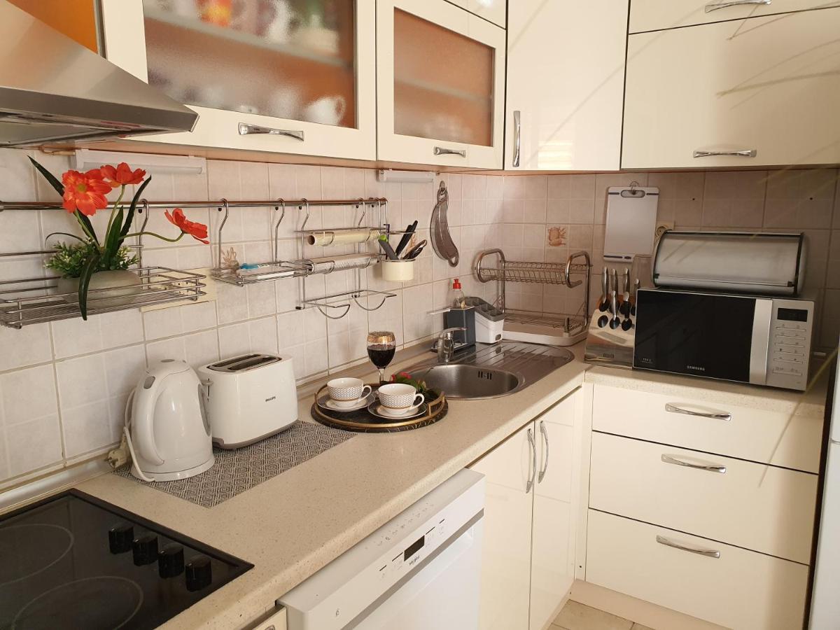 הרצג-נובי Lalovina Apartment מראה חיצוני תמונה